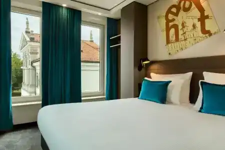 Motel One Warsaw - 5