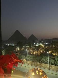 Turquoise Pyramids View - 10