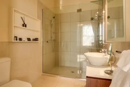 Merivale Manor - 7