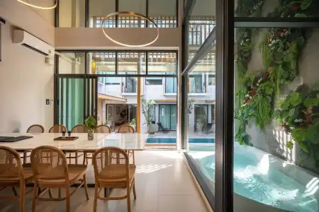Shan Villas Sukhumvit - 379