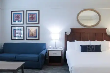 Carlisle Inn - 16