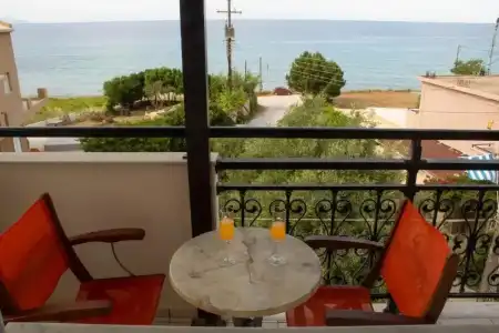 Vaso Alykanas Studios - 16