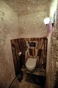 Oread Cave Suites - 371