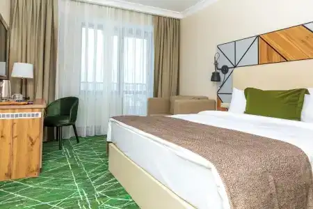 Wyndham Garden - 17