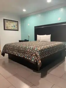 Budget Motel - 21