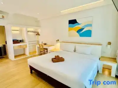 Twin Bay Resort - 248