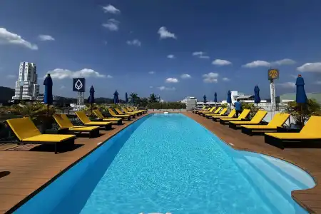 Days Inn by Wyndham Patong Beach Phuket - 34