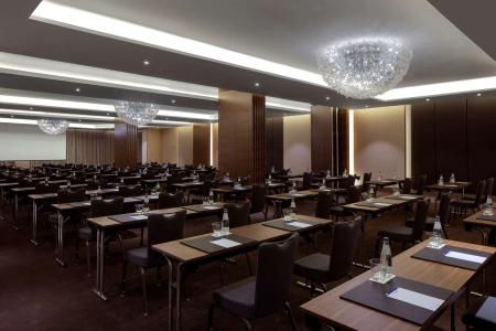 Radisson Blu, Dubai Waterfront - 21