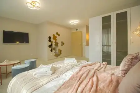 Boutique Apartments - 29