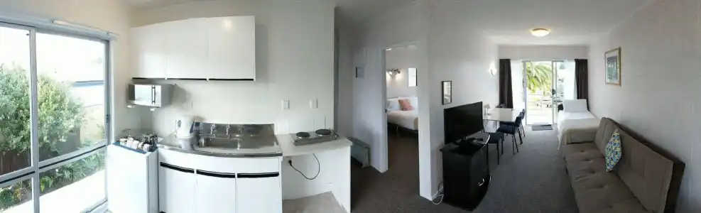 Roselands Motel - 16