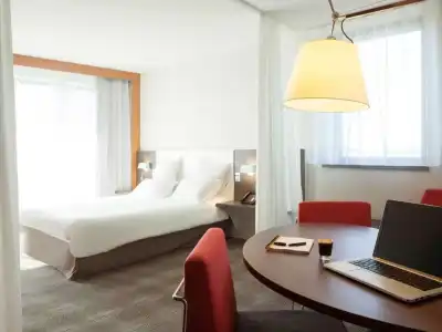 Novotel Suites Rouen Normandie - 179