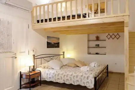Pension Ageliki - 78