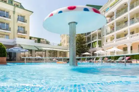 Romance & Family Suites - 8