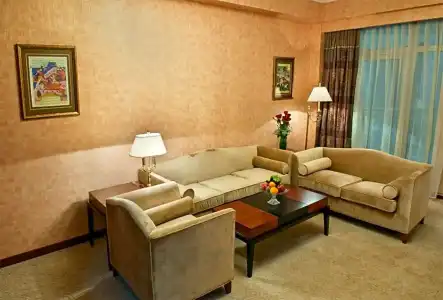 Ramada Plaza By Wyndham Gence - 75