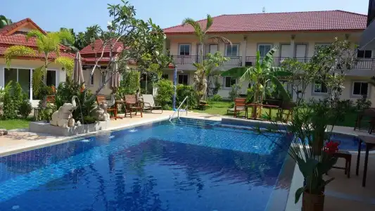 Baan Sooksiri Bangsaray - 7