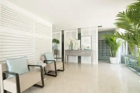 First Choice Suites by the Sea - 5