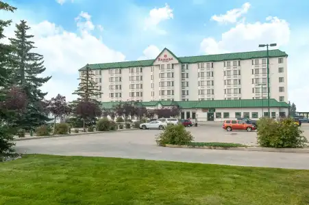 Divya Sutra Plaza and Conference Centre Calgary Airport - 19