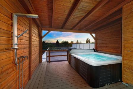 Aura Design & Garden Pool - 36
