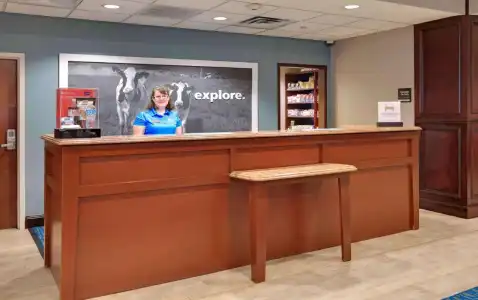 Hampton Inn & Suites Dallas-Arlington-South - 1