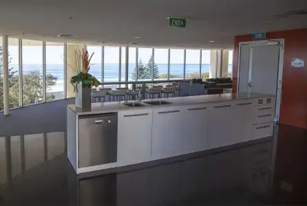 ULTIQA Air On Broadbeach - 26