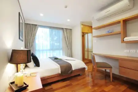 Adelphi Grande Sukhumvit - 5