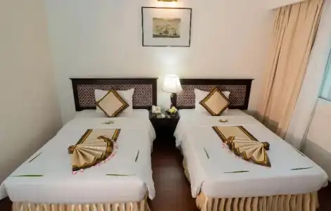 Century Riverside Hue - 43
