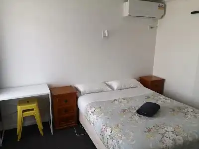 Avenue Motel - 25
