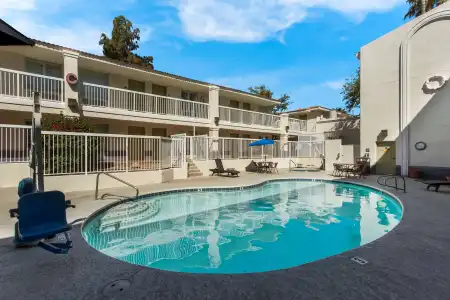 Baymont Inn & Suites by Wyndham Tempe University/Phoenix - 19
