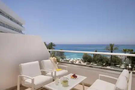 Grecian Sands - 267
