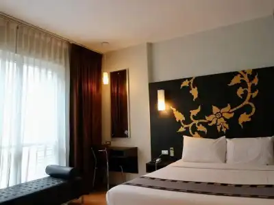 Swana Bangkok - 36