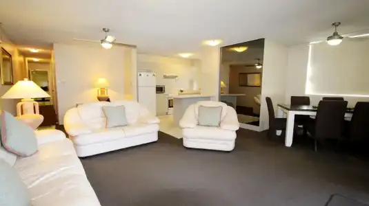Tradewinds Apartments - 140