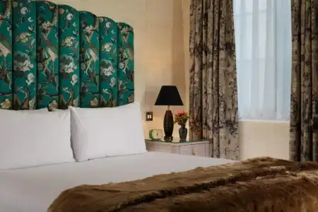Flemings Mayfair - Small Luxury of the World - 47
