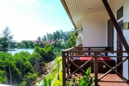 Bhu Tarn Koh Chang Resort and Spa - 28