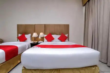Parkside Suites Apartment - 56