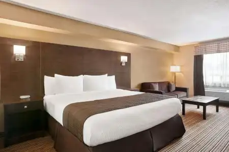 Days Inn Leamington - 35