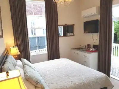 Ponsonby Manor - 49