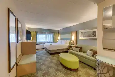 Crowne Plaza Lansing by IHG - 68