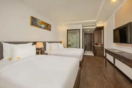 Santa Luxury - 1