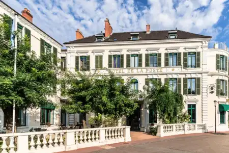 Hôtel de la Poste - 25