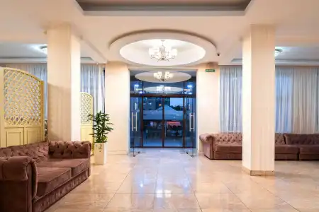Arcadia Apartments - 1