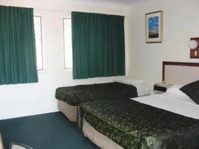 Monte Carlo Motor Inn - 8