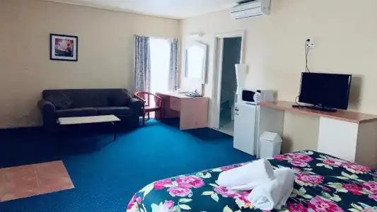 City East Motel - 25