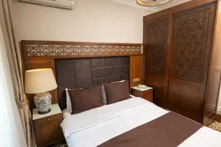 K Suites - 36