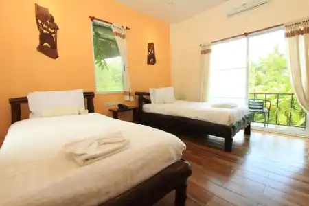 Baantip Suantong - 13
