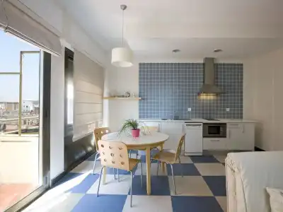 Apartamentos Mayerling Bisbe Urquinaona - 1