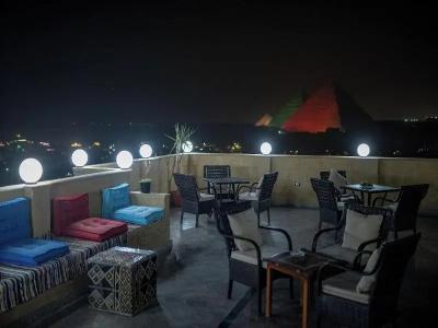 Crowne pyramids view inn - 22