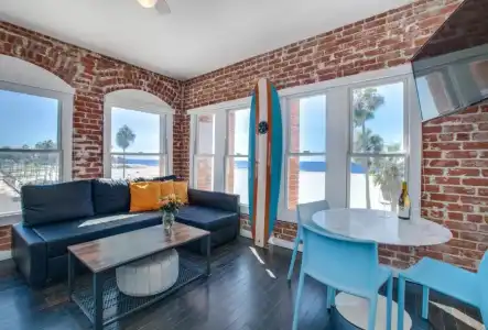 Venice Breeze Suites - 44
