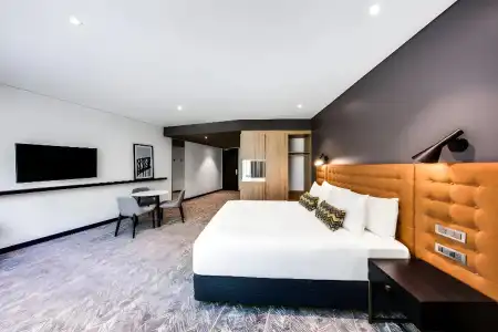 Vibe North Sydney - 36
