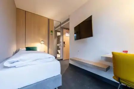 Serways Hösel - 58