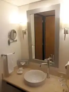 & Suites PF - 46